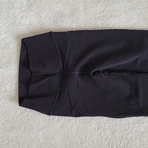 Athleta lasercut leggings S/M